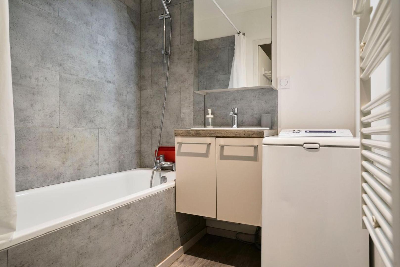 Lille Centre - Superb Bright Apartment Parking Luaran gambar